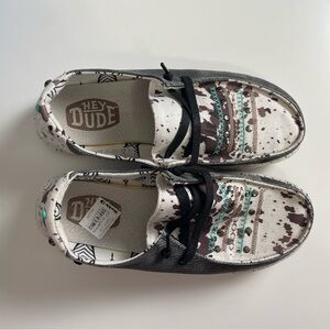 Hey Dude Wendy “Kingman” Shoes